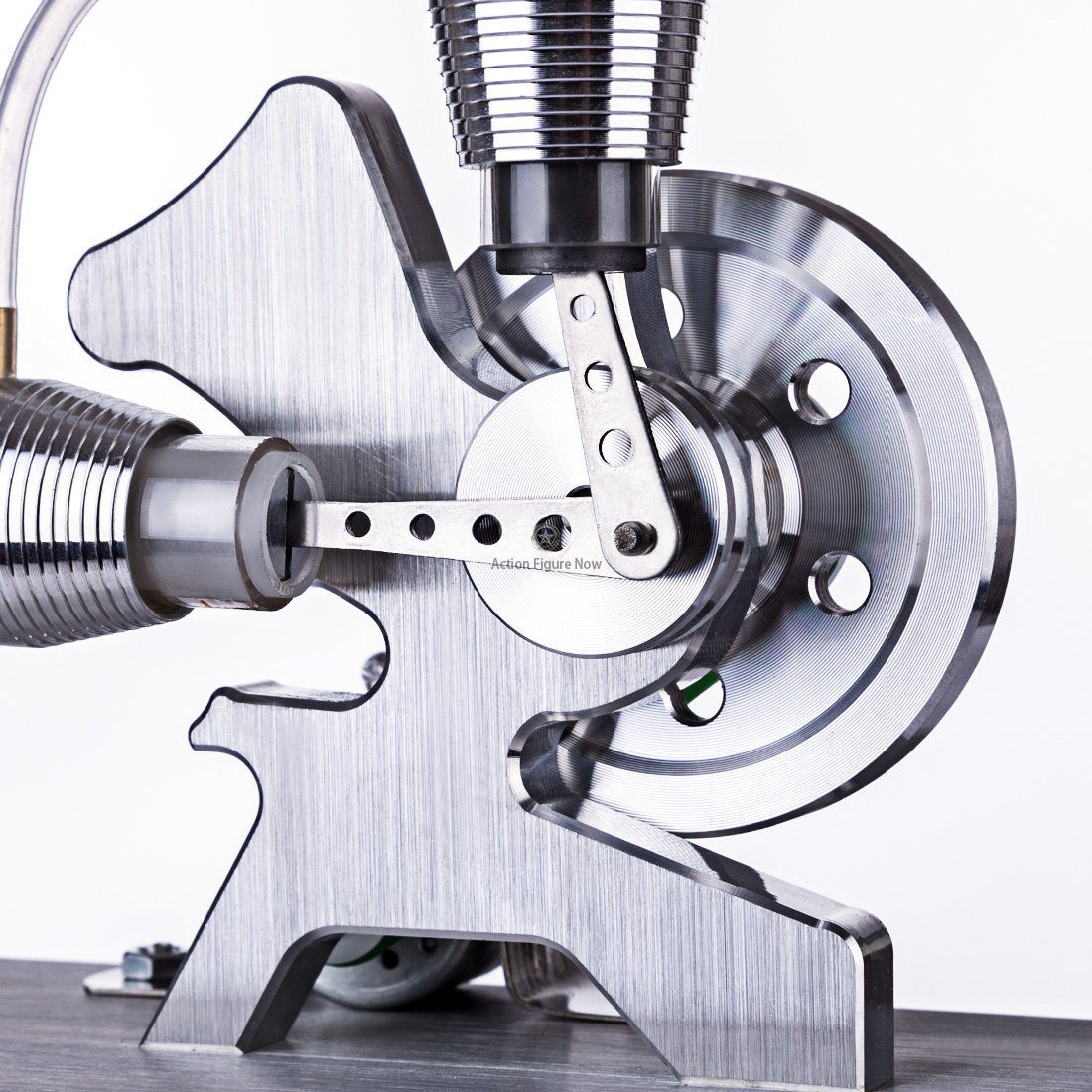 Squirrel Shape Stirling Engine Model: Single-Cylinder Stirling Engine with LED Generator Squirrel Shape Stirling Engine Model: Single-Cylinder Stirling Engine with LED Generator