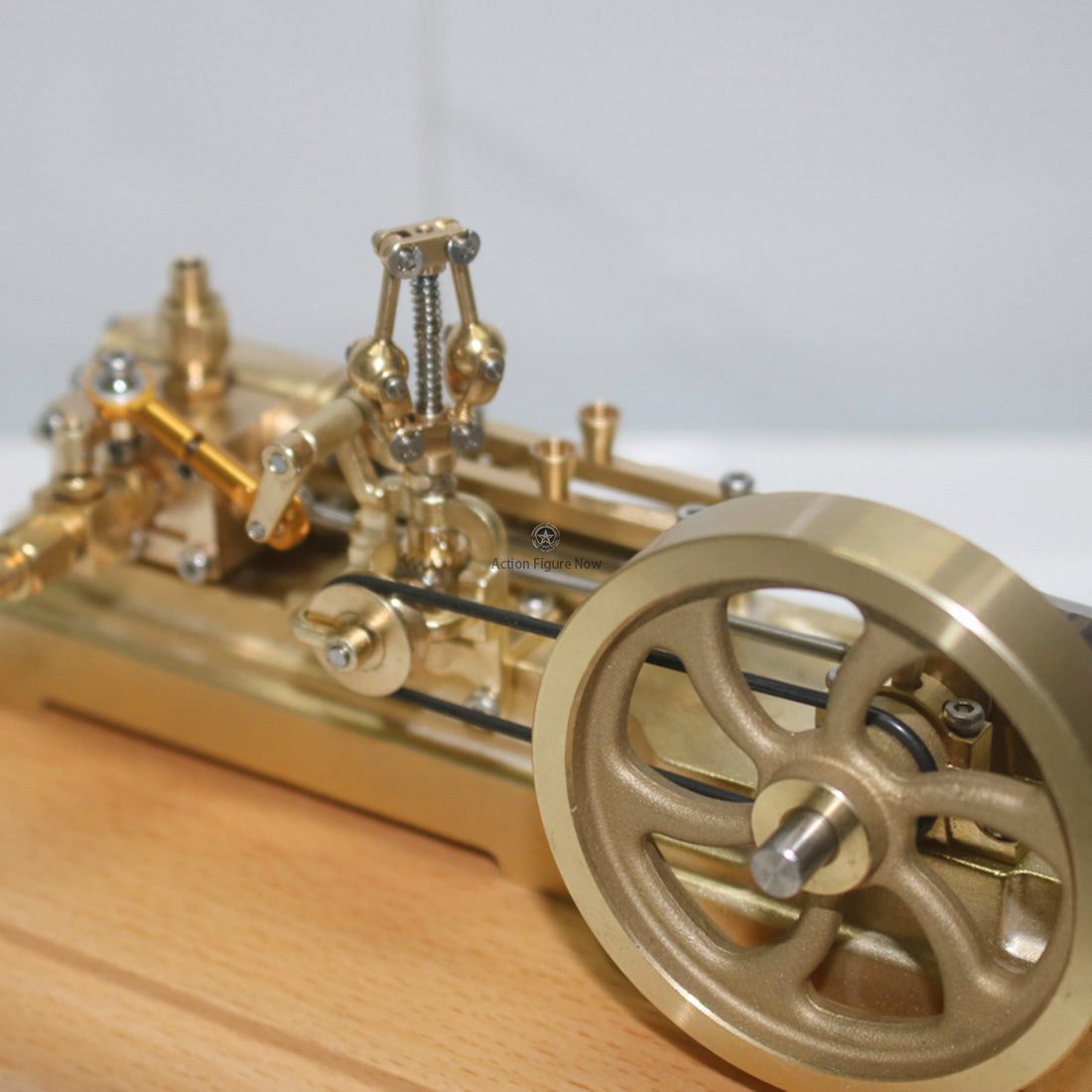 1.7CC Miniature Retro Horizontal Single Cylinder Reciprocating Double Acting Steam Engine with Speed Reducer 1.7CC Miniature Retro Horizontal Single Cylinder Reciprocating Double Acting Steam Engine with Speed Reducer
