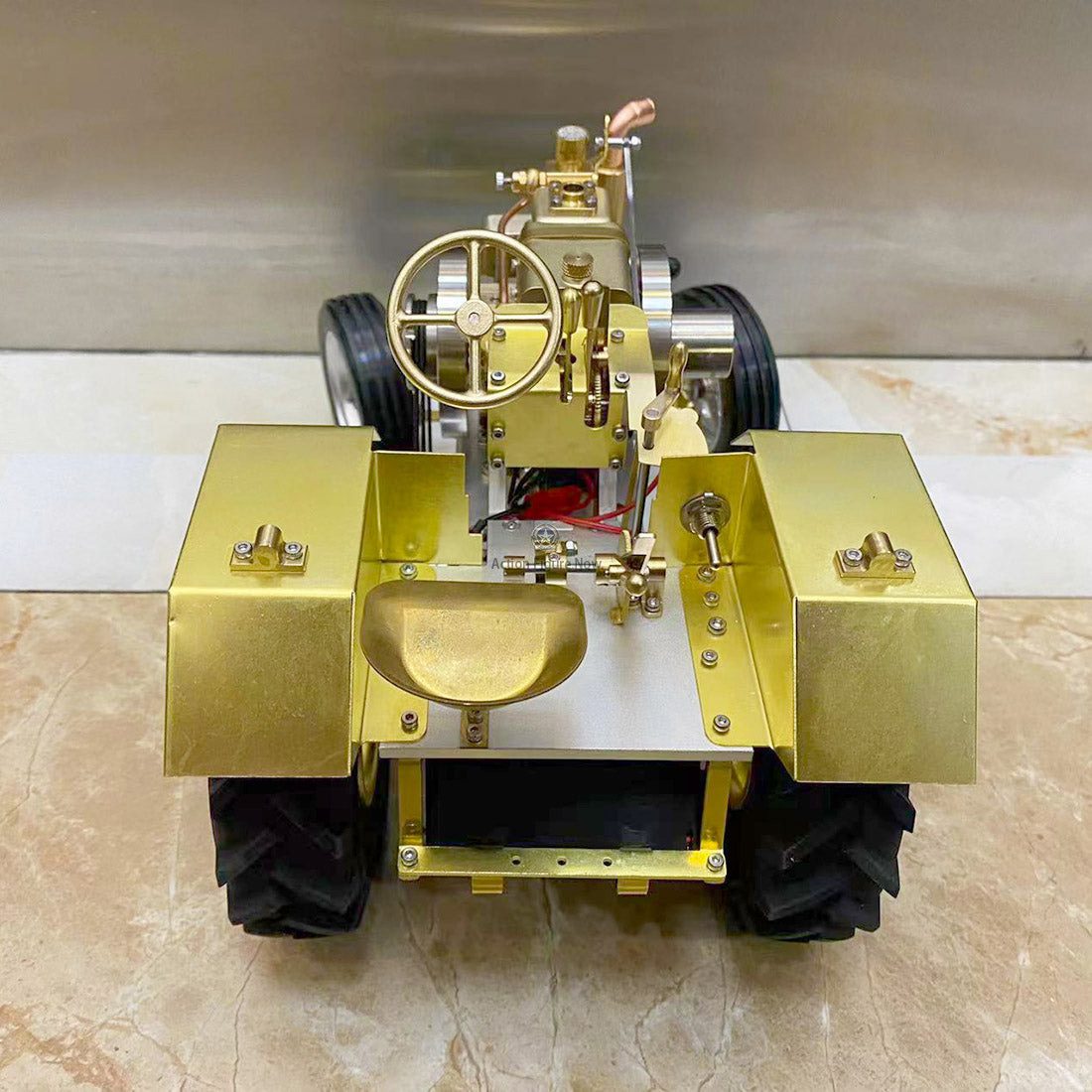 T12 Antique Steamroller Tractor Model with 1.6cc Mini Horizontal Single-cylinder Water-cooled Gasoline Internal Combustion Engine T12 Antique Steamroller Tractor Model with 1.6cc Mini Horizontal Single-cylinder Water-cooled Gasoline Internal Combustion Engine