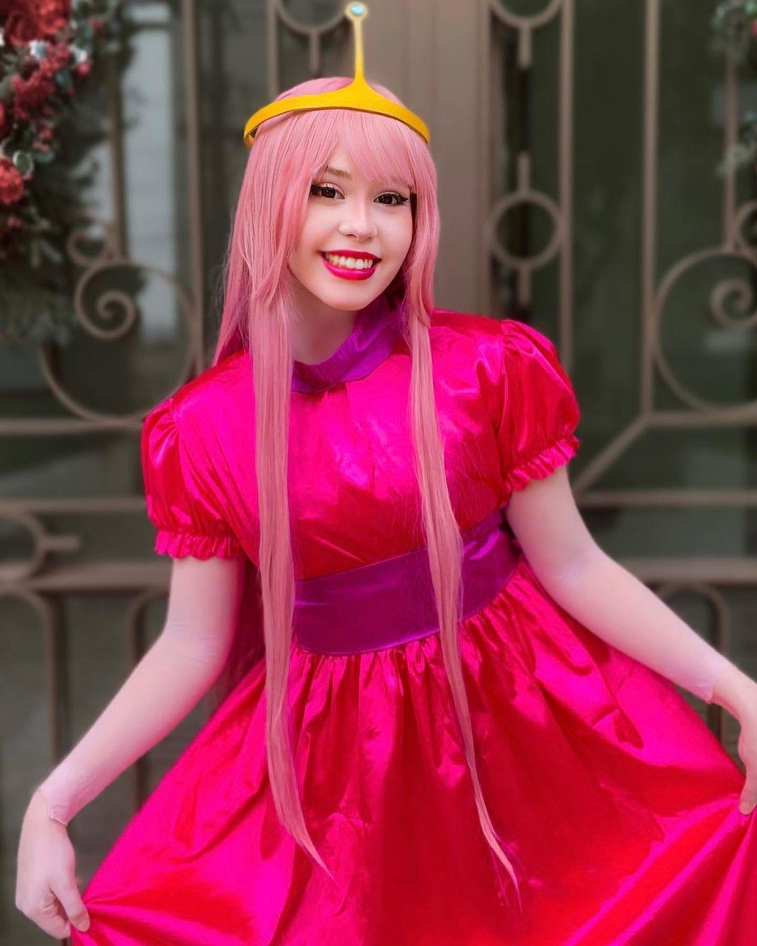 Adventure Time: Princess Bubblegum Cosplay Costume photo review