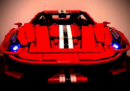 Italian Supercar Dream 1:8 Scale Model Building Block Set (6744 Pieces) photo review