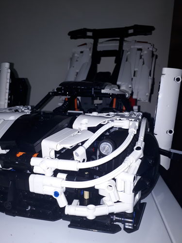 Swedish Koenigsegg Hypercar 3064pcs photo review