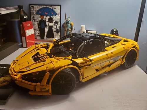 Limited Edition Yellow McLaren P1 3178pcs photo review