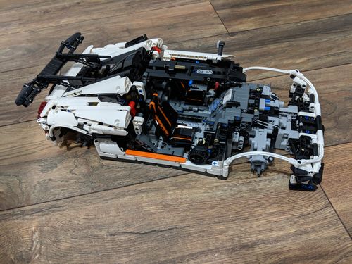 Swedish Koenigsegg Hypercar 3064pcs photo review
