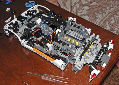 Swedish Koenigsegg Hypercar 3064pcs photo review