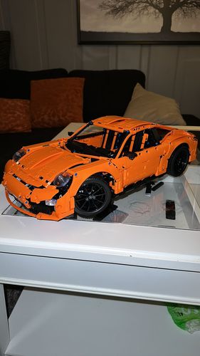 2009-Piece Low-Profile Supercar photo review
