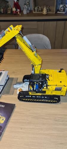 1829Pcs RC Excavator photo review