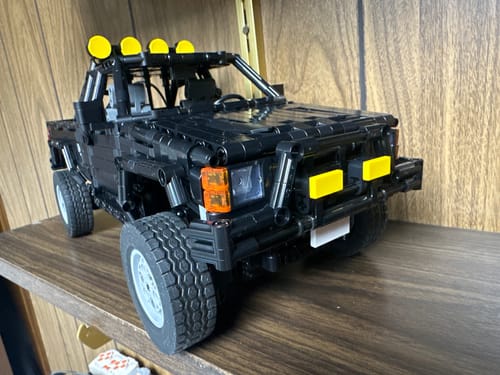 1472-Piece Time Machine Pickup Truck photo review