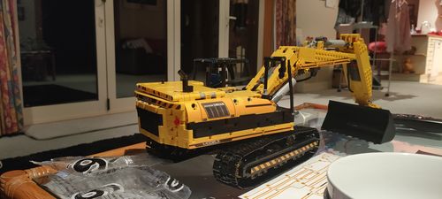 1829Pcs RC Excavator photo review