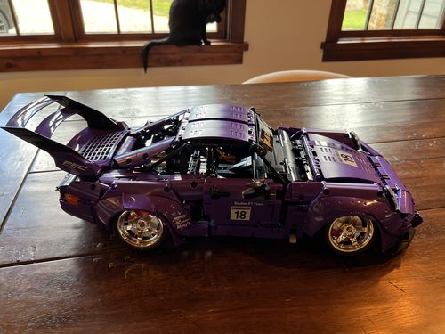 Remote Controlled Supercar: German Coupe 2086-Piece Building Blocks Set photo review