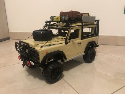 Remote Control Trophy Edition Safari SUV with 3,379 Pieces photo review