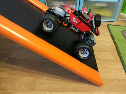489Pcs Off-Road Remote Control Crawler photo review