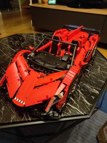 Remote-Controlled Venom GT Roadster (3427 Pieces) photo review