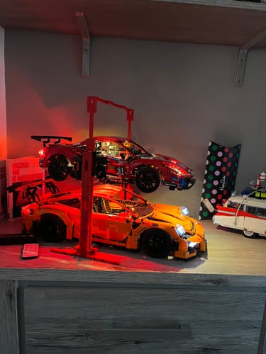 1:8 536-Piece Electric Car Lift photo review