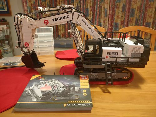 Heavy-Duty Remote-Controlled Digger, 4342pcs photo review