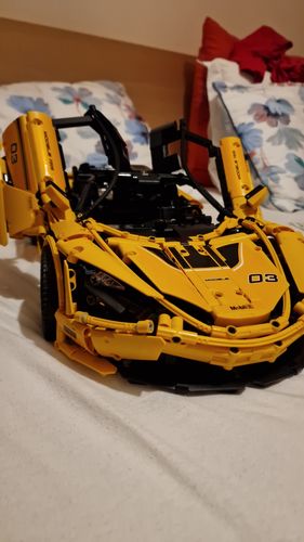 Limited Edition Yellow McLaren P1 3178pcs photo review