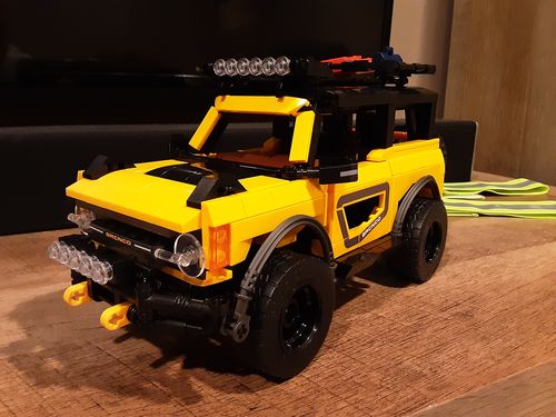 2021 American SUV Off-Road Collection 931 Piece Building Block Set photo review