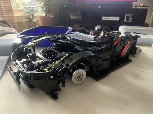 1/8 3096PCS Red Shadow Edition Italian Sports Car Building Blocks photo review