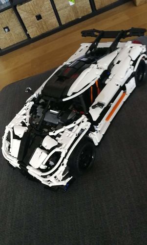 Swedish Koenigsegg Hypercar 3064pcs photo review
