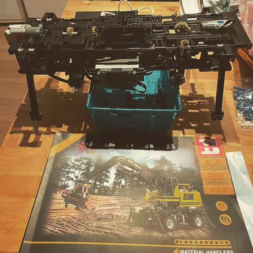 2067pcs Remote Control Grab Excavator Bulldozer photo review