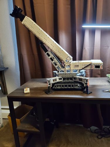 3719-Piece Remote Controlled Mega Crane photo review