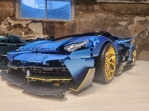Lamborghini Urus 3810-Piece Building Blocks Supercar photo review