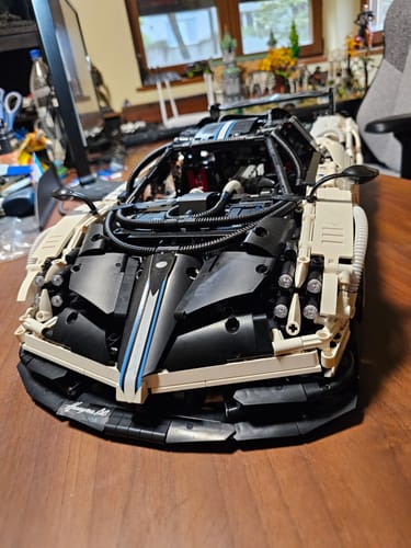 Pagani Huayra Roadster Building Block Set (2,896 Pieces) photo review